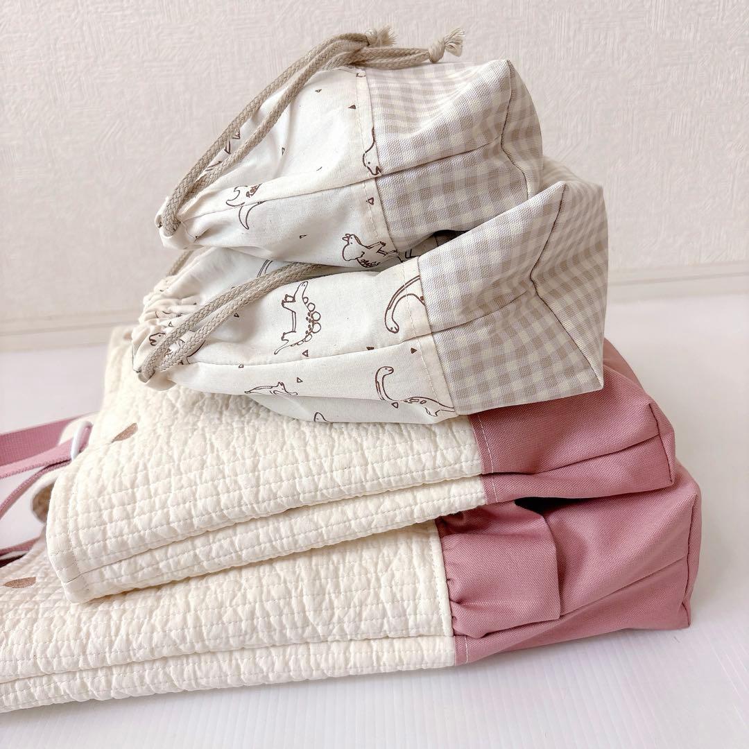 レッスンバッグ 上履き入れ　コップ袋　お弁当袋　ランチョンマット✖️2