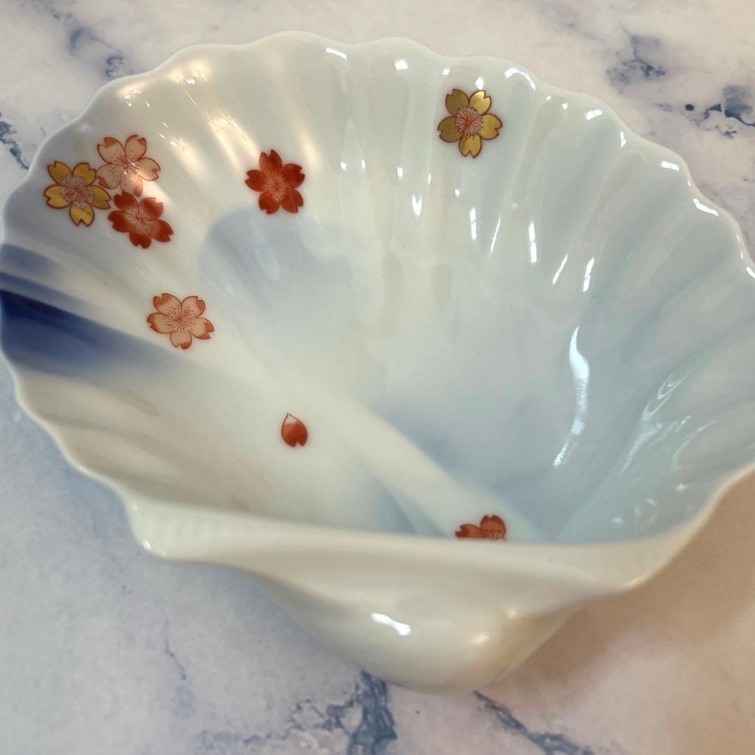 宮内庁御用達　老舗 深川製磁　百年庵　貝デザイン　金彩桜花お皿二枚　新品未使用品