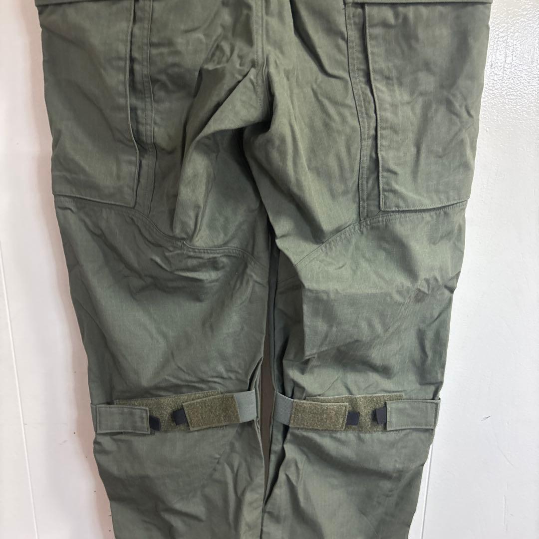 未使用品　米軍実物　MASSIF HELLMAN COMBAT PANT 34R