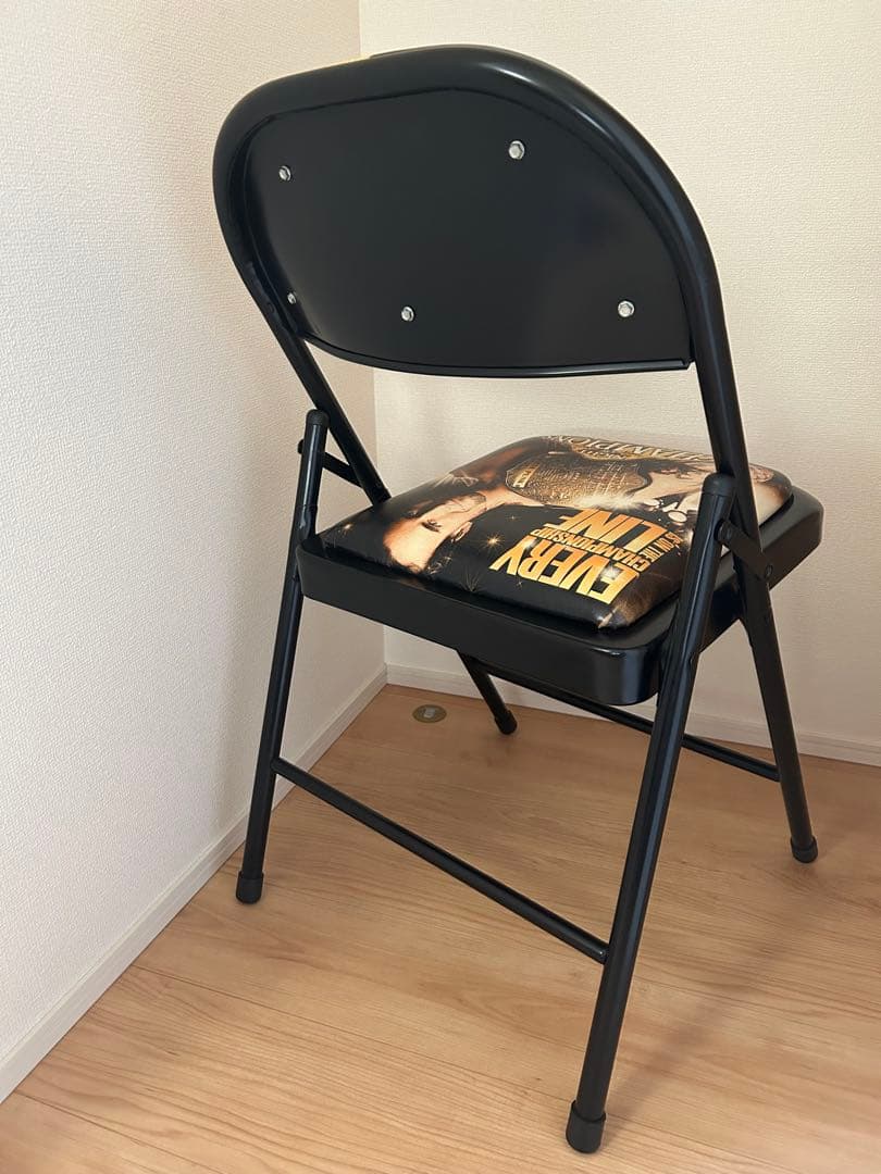 激レア★ WWE ナイト・オブ・チャンピオンズ2009 非売品 パイプイス