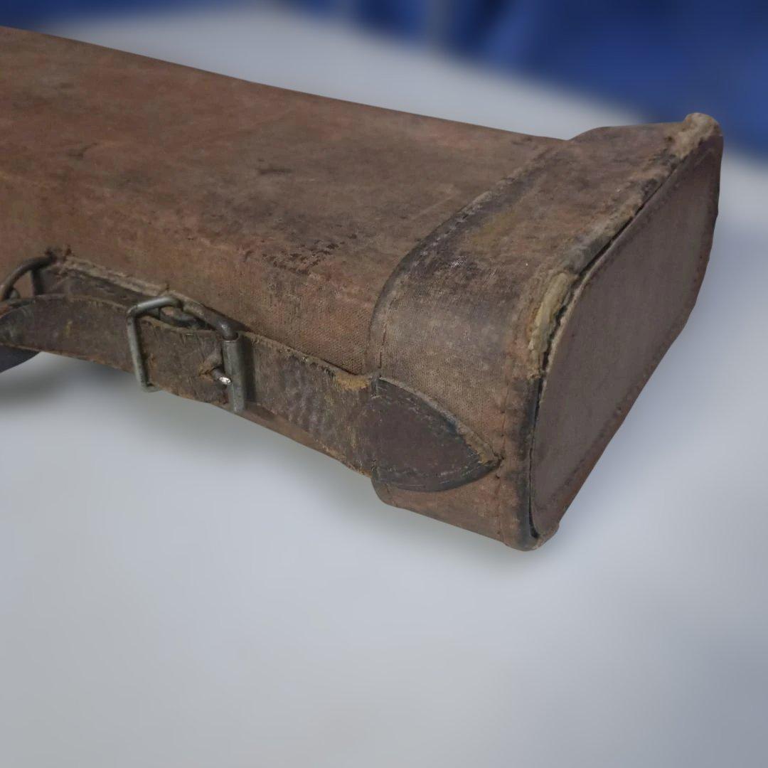 4608)とても古い　布張りのガンケース　詳細不明