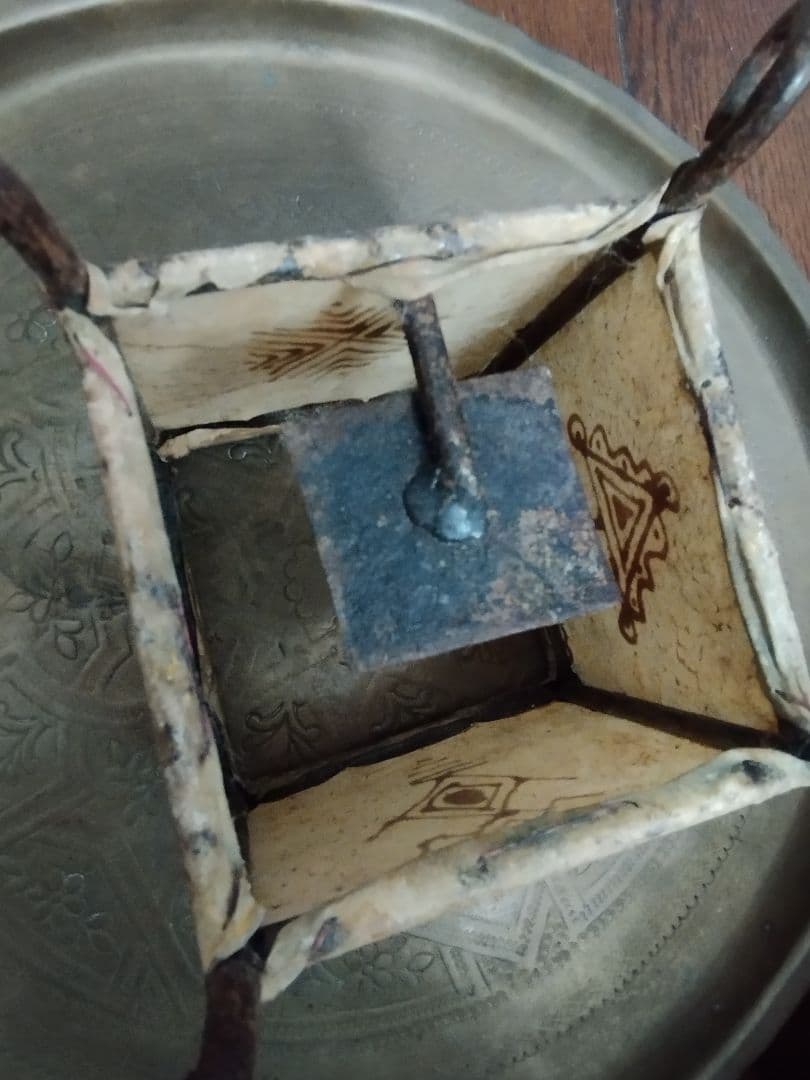 モロッコ　ベルベル　ビンテージレザーキャンドルホルダー