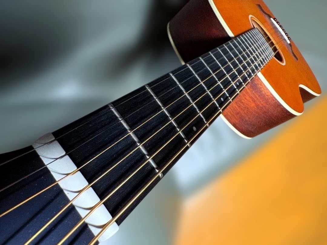 トップ単板！パーラーギターの傑作！モーリス Y-023 LTD！超激鳴・ほぼ新品