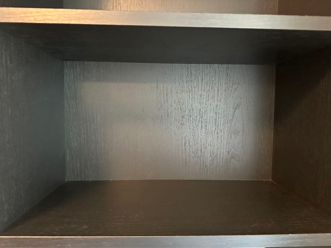 10万円相当　本棚　ブックシェルフ　黒　木製　美品　キャビネット