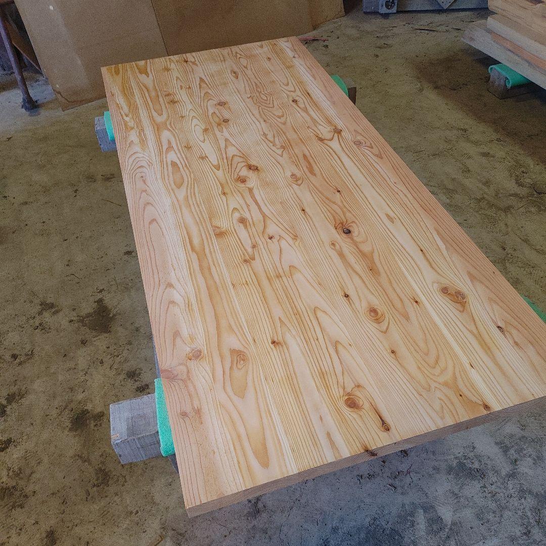 送料込み　唐松　カラマツ8枚ハギ板　無垢材　天板テーブルカウンター DIY番号7