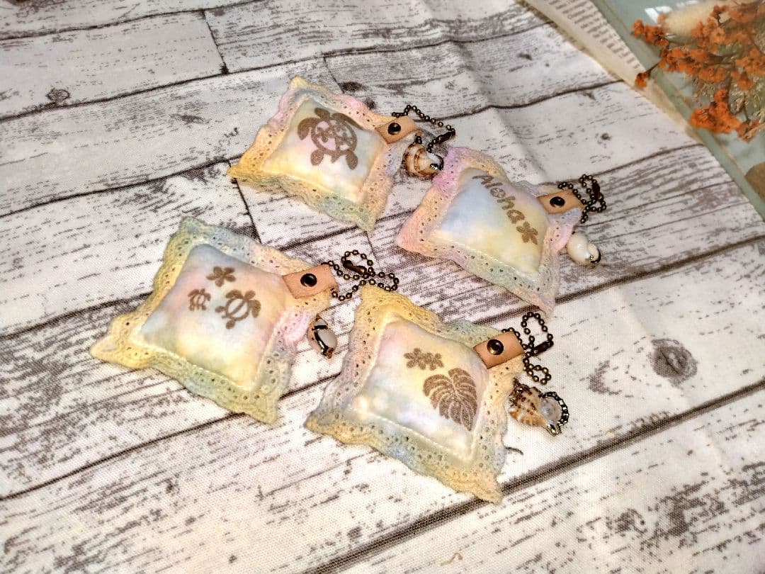 SEASummer♥クッションダグ　チャーム付き ４個セット