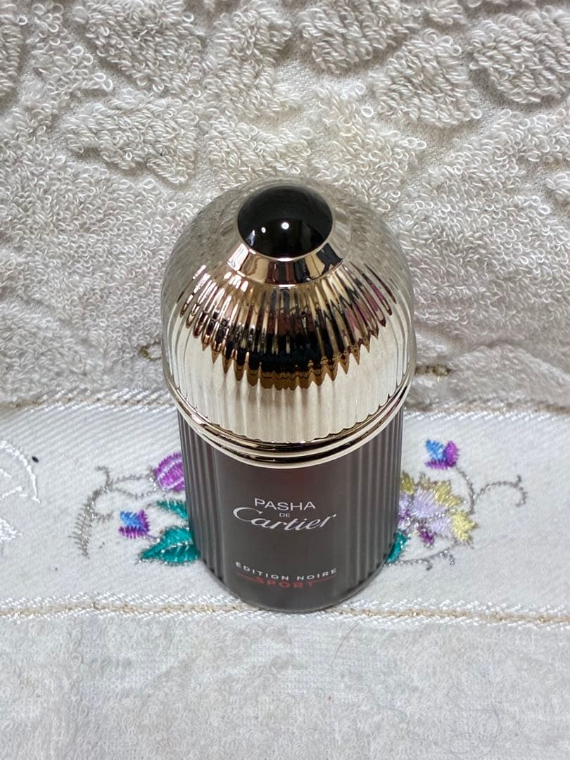 パシャ ドゥ カルティエ エディション ノワール スポーツ 50ml