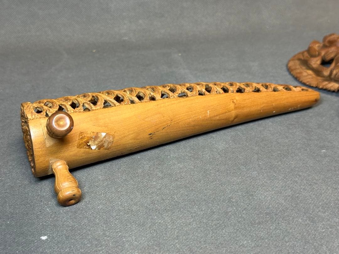 インド　白檀　木彫り　仏教美術　仏像 骨董 木像　木製　仏教　密教　置物