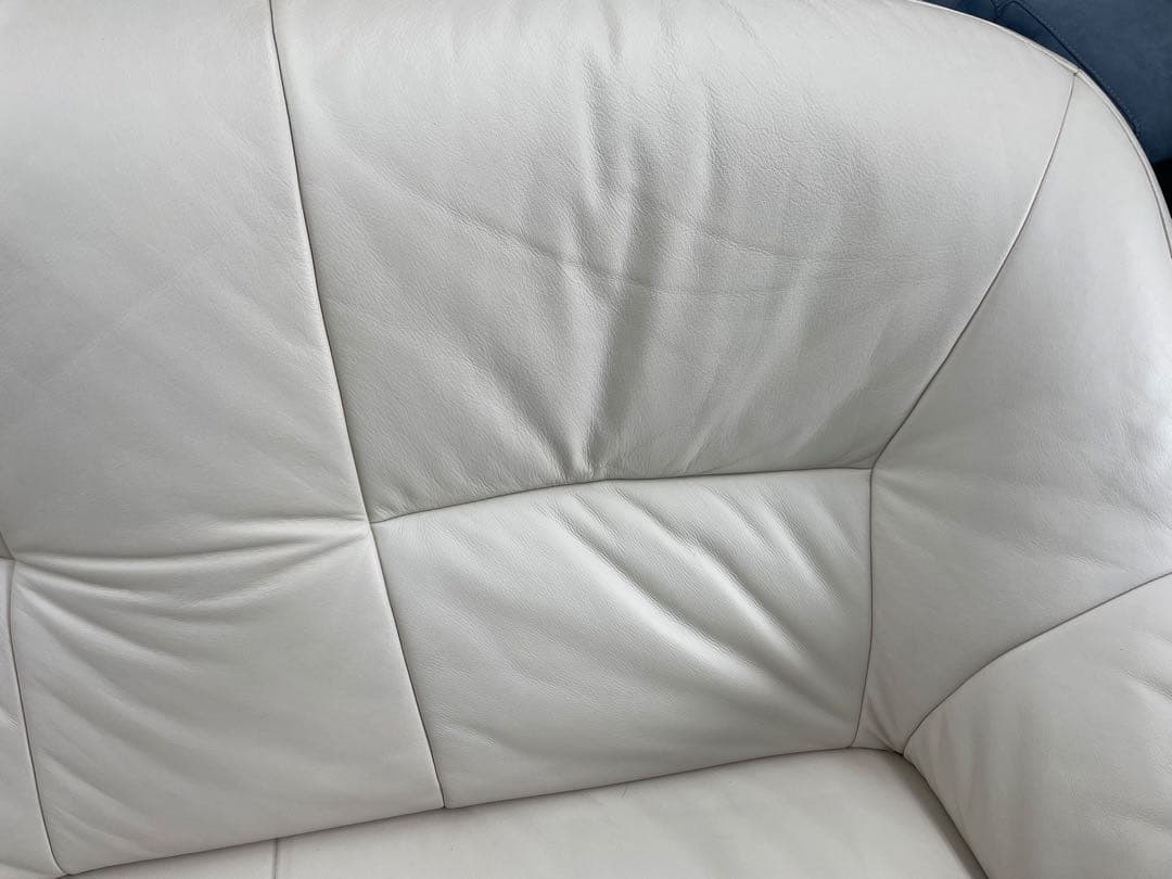 himolla ヒモラ　3人掛けソファ ソファ 美品