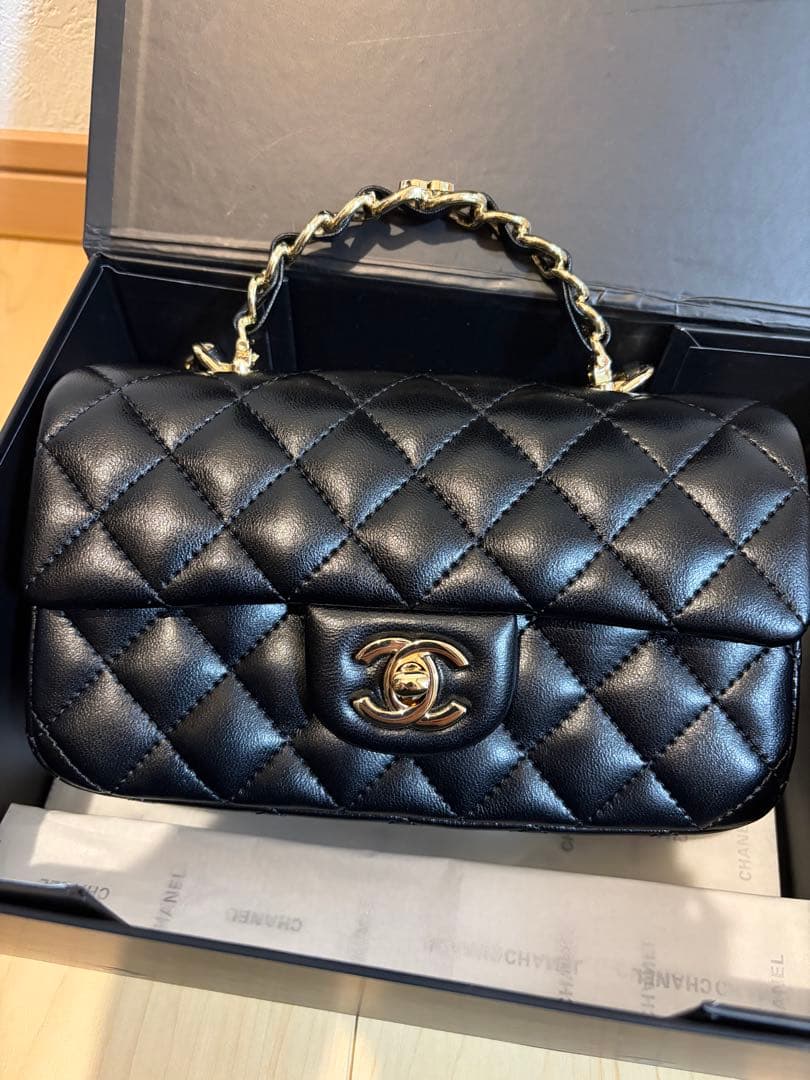 シャネル バッグ トップハンドル ノベルティ