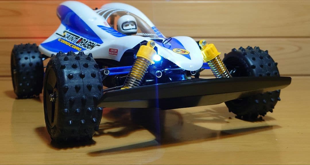 タミヤLEDセイントドラゴン＆三和プロポ＆バッテリー充電器・完成未走行品セット