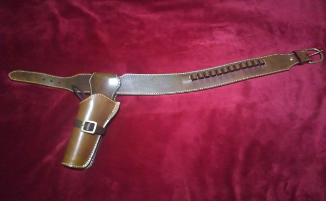 早撃ちホルスター、ガンベルトメタル入り左用SAAピースメーカー用