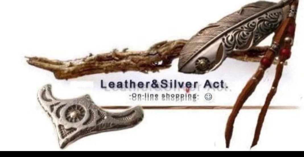 フェザー 彫り ペンダントトップ　イーグル　ネックレスシルバー925 １点物