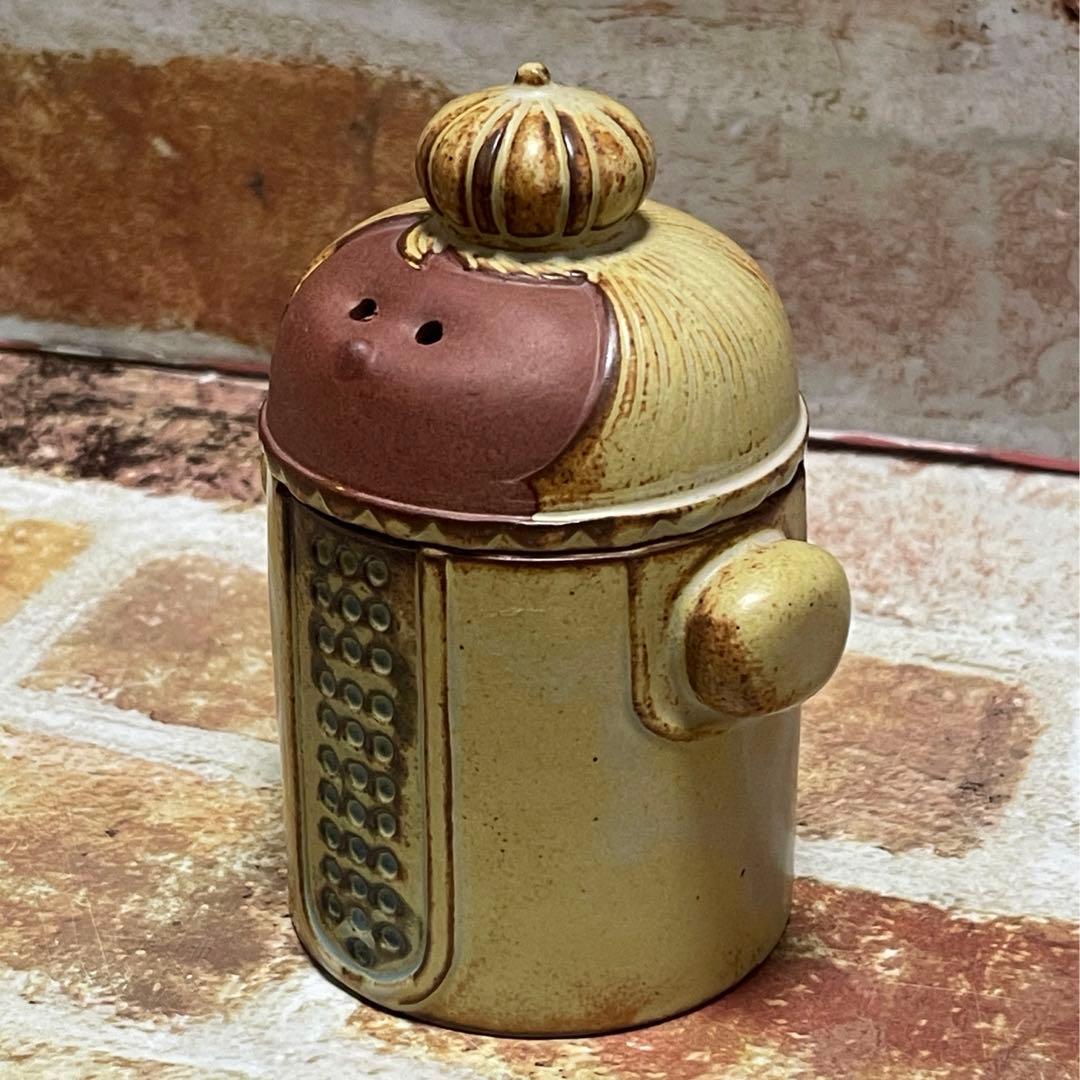 瀬戸焼　かしわ窯 ヘリテージシリーズ 陶器製キャニスター 王様 & 女王様