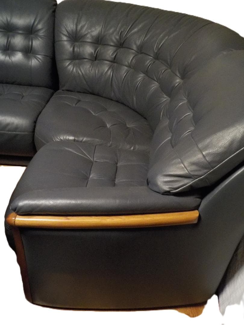 レザー　コーナーソファセット　五人掛け①