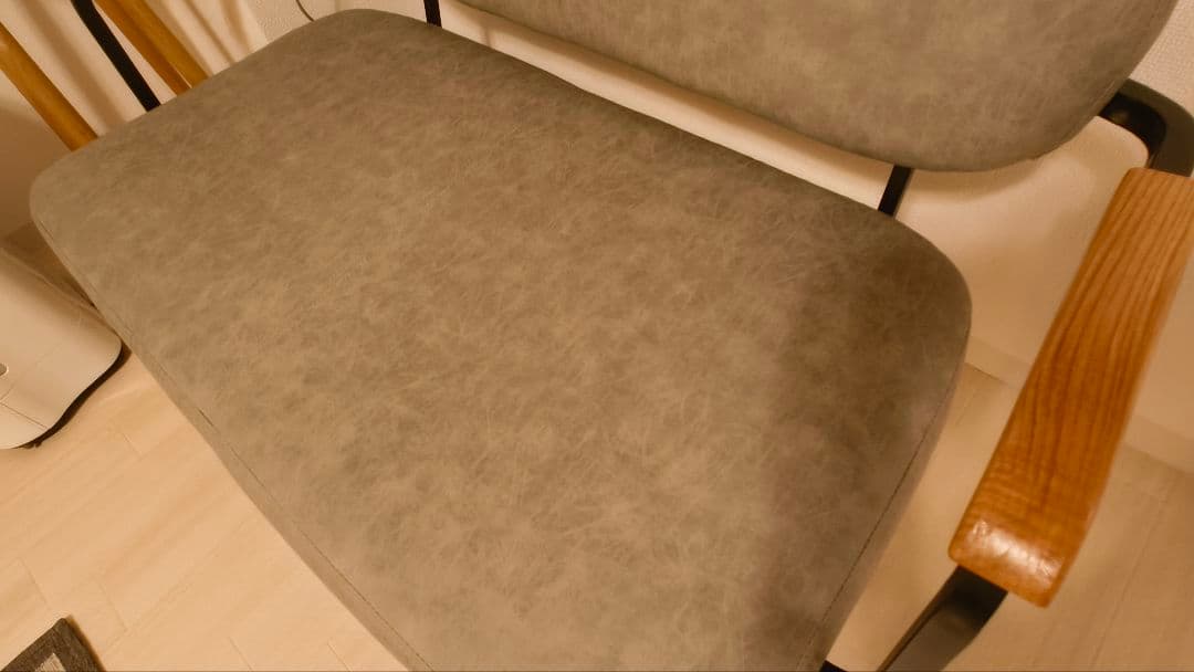 東谷　ロイス　グレー ソファ 2人掛け　レザー調