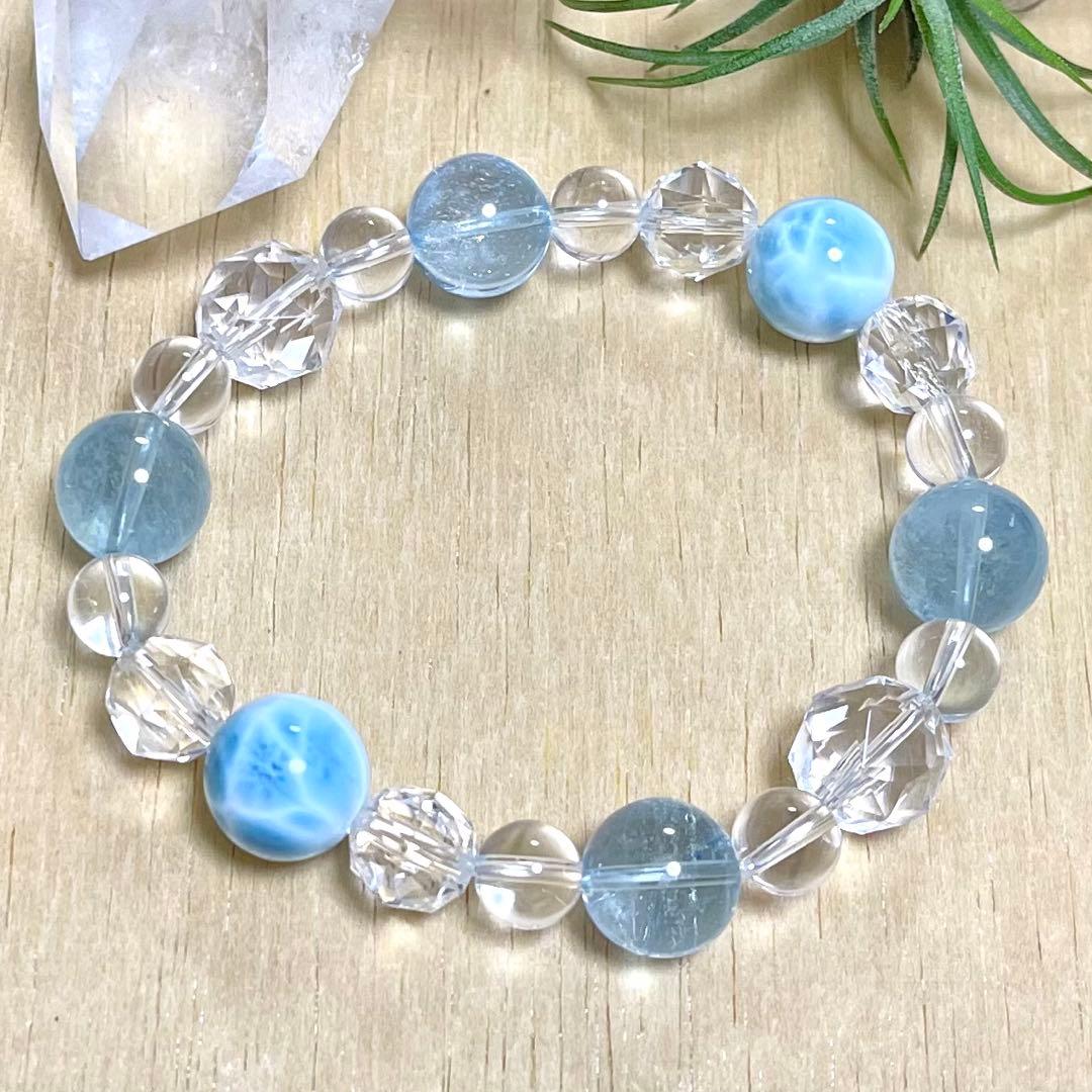 【高品質】天然石（ラリマー、ブルートパーズ、アクアマリン、水晶）ブレスレット