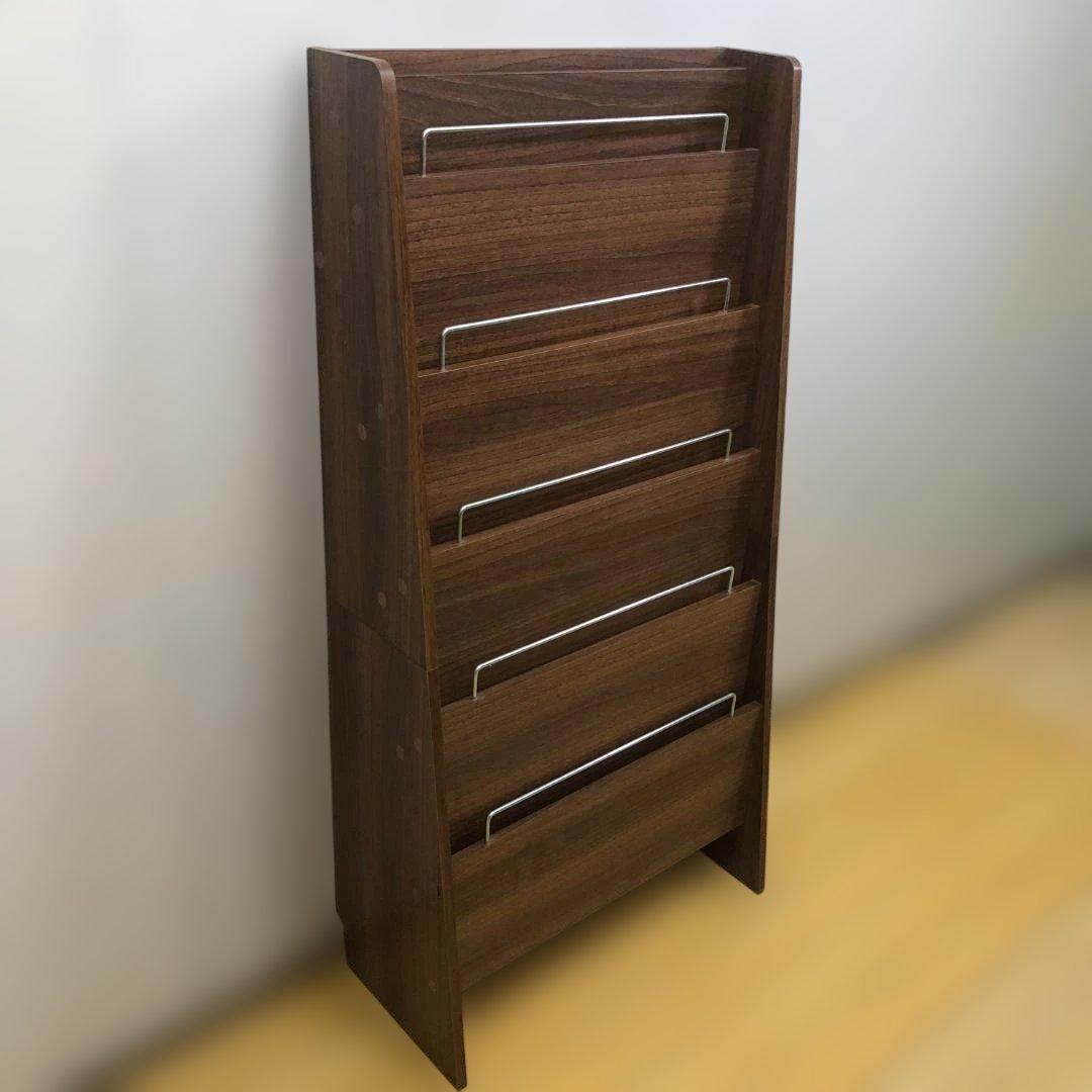 送料無料 木製 マガジンラック 5段 雑誌収納 絵本スタンド251130