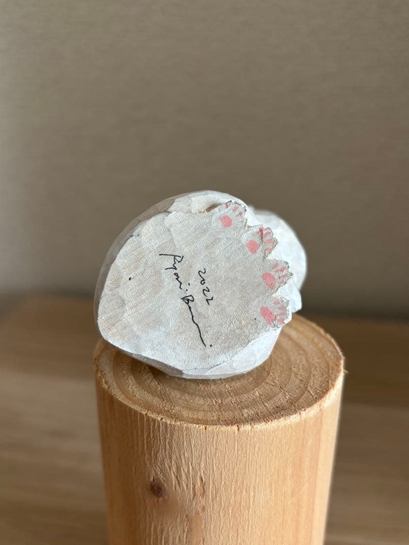 バンナイリョウジ　木彫り猫