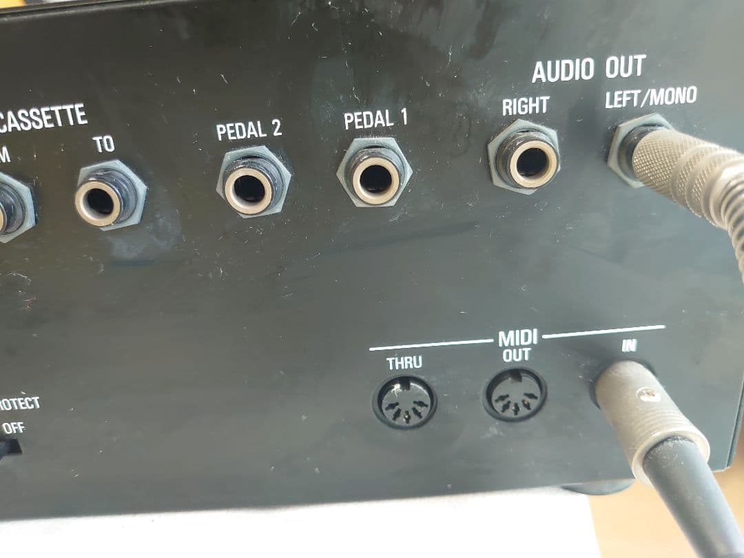 Oberheim オーバーハイム　音源モジュール　マトリックス6R