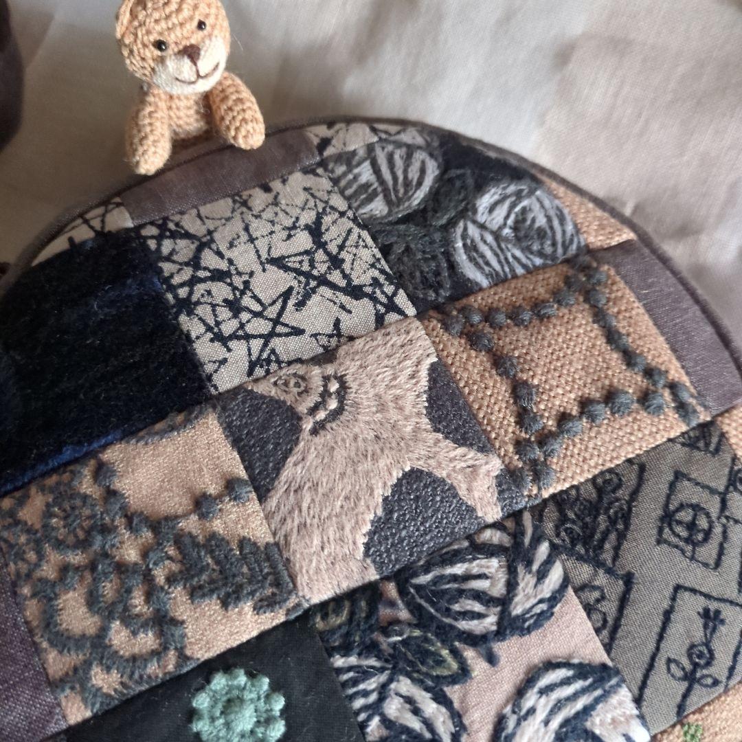 ハンドメイド まあるいポーチ ミナペルホネン生地使用♪